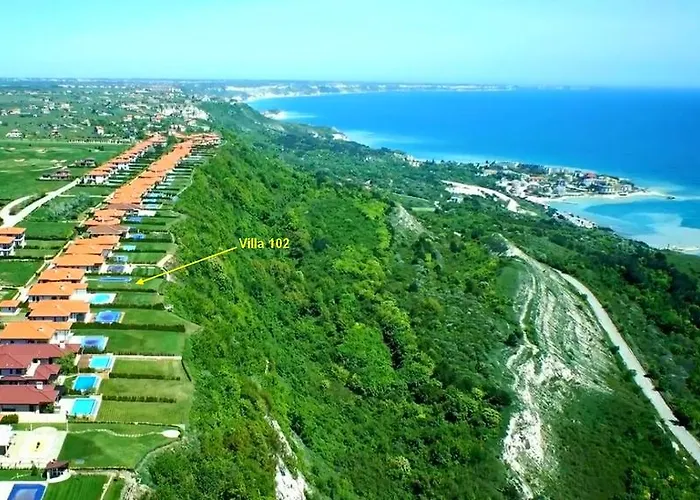 Private 102 With Heated Pool In Blacksearama バルチク