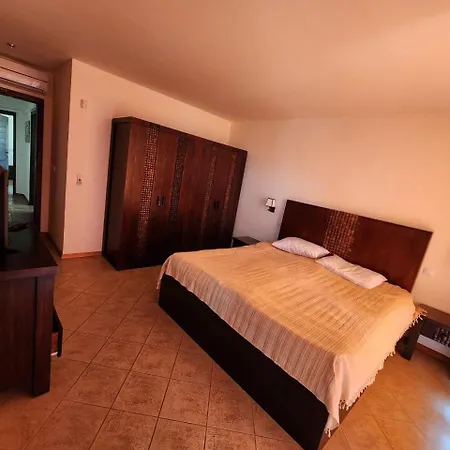 Villa Private 102 With Heated Pool In Blacksearama Baltjik